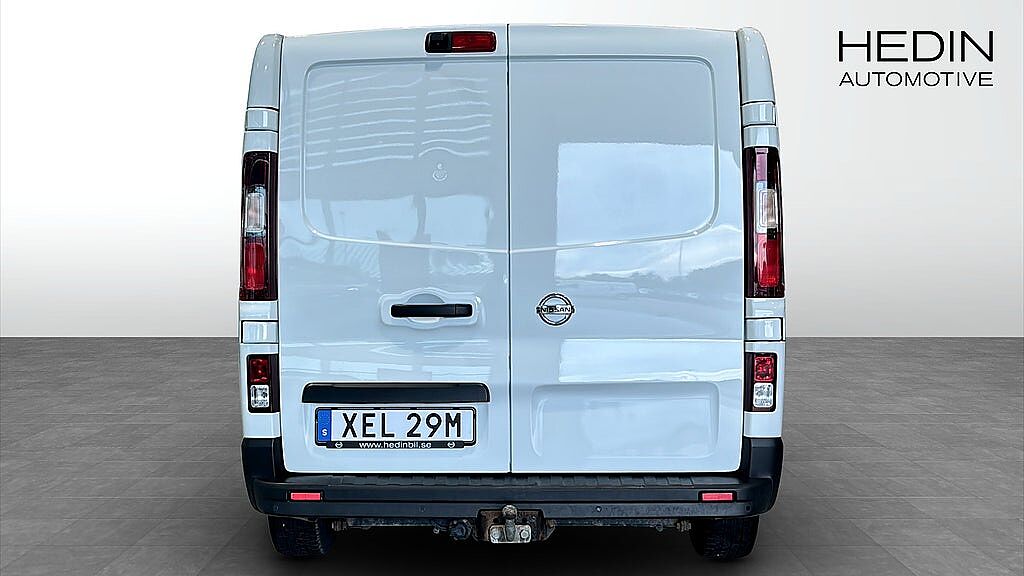 Nissan NV300