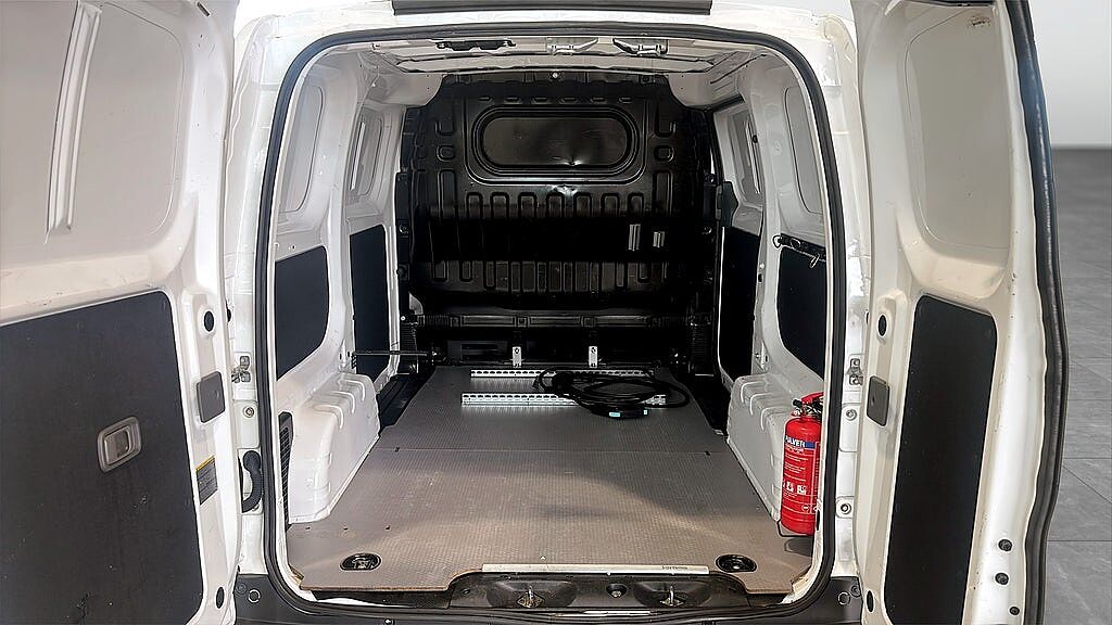 Nissan e-NV200