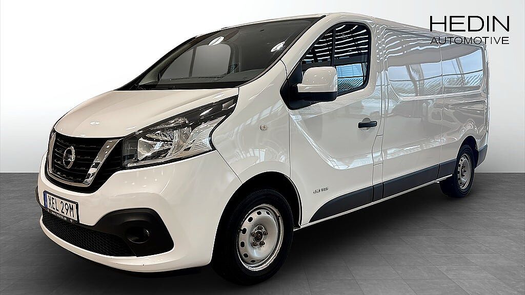 Nissan NV300